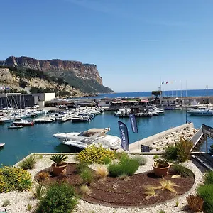 https://pleine-vue.fr-provencehotel.com